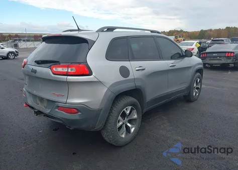 2014 Jeep Cherokee Trailhawk z USA, uszkodzony, nr VIN 1C4PJMBS7EW127804